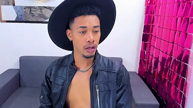 Hottwinkguys online show from 01-12-25, 05:54