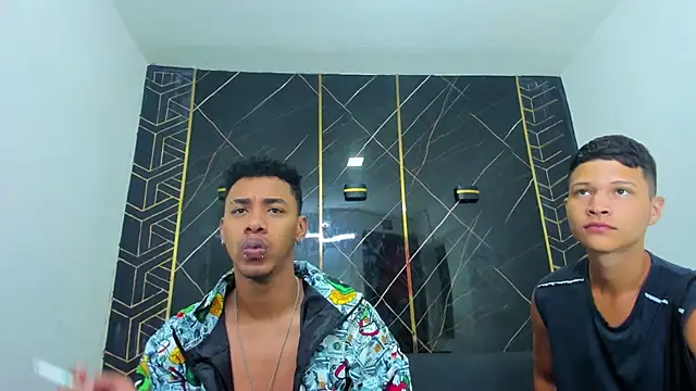 Hottwinkguys online show from 02-17-25, 11:23