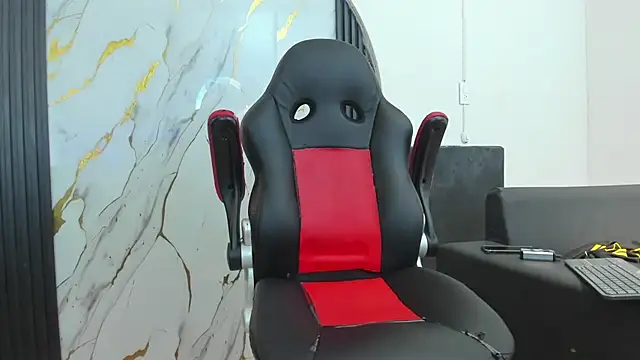 Hottwinkguys online show from 10-15-25, 11:49