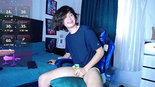 Snapshot of andyboy- chatting on 05-28-26, 10:40 andyboy- online show from 05-28-26, 10:40