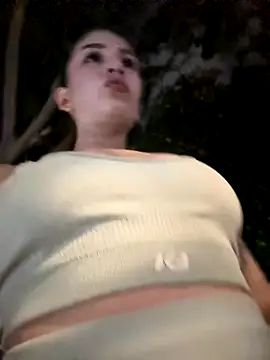 Mon Cherry online show from 10-21-25, 12:44