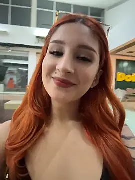 Snapshot of Mon_Cherry chatting on 05-27-26, 01:57 Mon Cherry online show from 05-27-26, 01:57