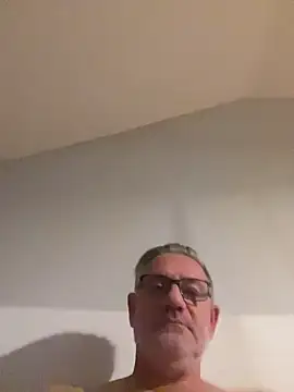 Snapshot of stancock12 chatting on 12-14-24, 07:29 stancock12 online show from 12-14-24, 07:29