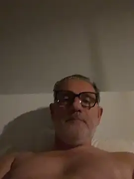 Snapshot of stancock12 chatting on 03-11-25, 04:21 stancock12 online show from 03-11-25, 04:21