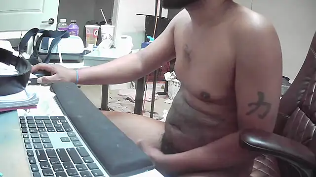 Snapshot of dickieshomieATX chatting on 01-11-26, 11:15 dickieshomieATX online show from 01-11-26, 11:15