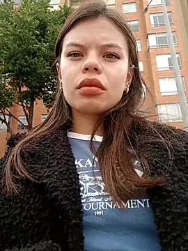 Snapshot of Violeta_12- chatting on 05-12-26, 07:55 Violeta 12- online show from 05-12-26, 07:55