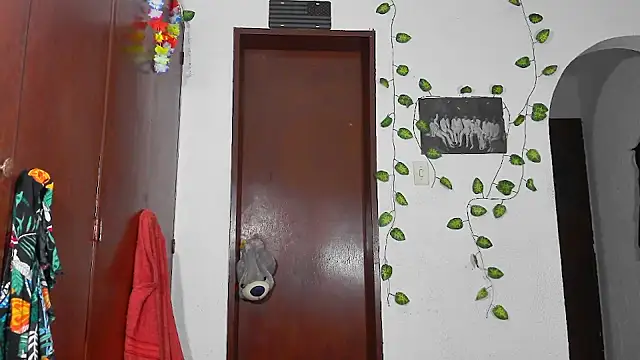 Snapshot of _jessica_rabbit chatting on 07-10-26, 06:32 jessica rabbit online show from 07-10-26, 06:32