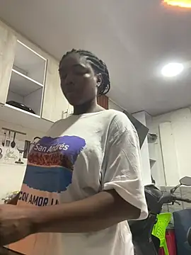 Alessiiaa  online show from 07-29-26, 12:25