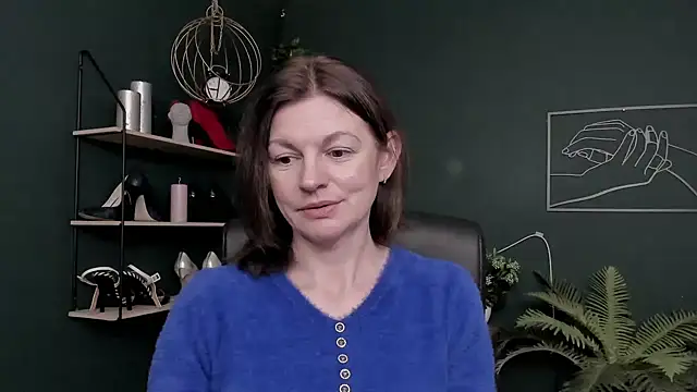 VivianWILD online show from 01-12-26, 07:13