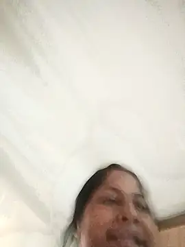 Giselabrunette25 online show from 03-17-26, 06:11