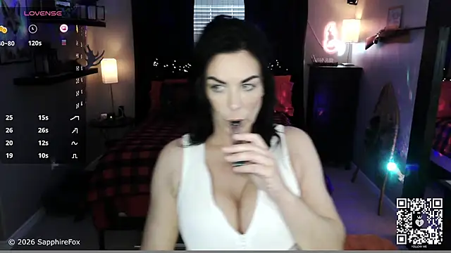 Snapshot of Sapphirefoxcanada chatting on 07-23-26, 06:39 Sapphirefoxcanada online show from 07-23-26, 06:39