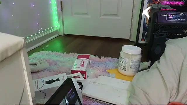 yummyrina online show from 12-29-24, 06:56