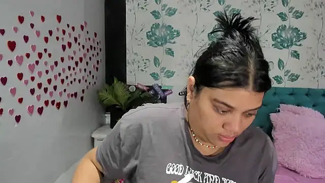 LindaBreeS online show from 02-15-25, 07:50