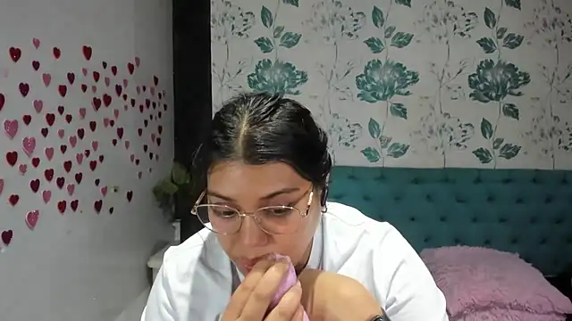 LindaBreeS online show from 03-16-25, 07:17