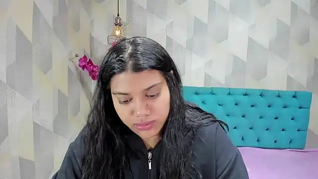 LindaBreeS online show from 10-14-25, 01:12