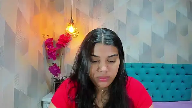 LindaBreeS online show from 12-14-25, 01:49