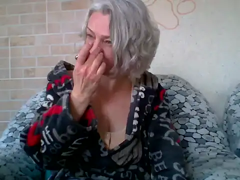 Lorie Carrie online show from 04-16-26, 10:05