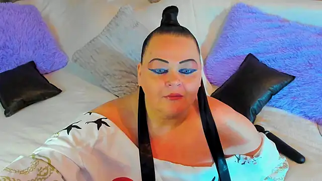 Snapshot of MilanaBiegert chatting on 01-18-25, 02:33 MilanaBiegert online show from 01-18-25, 02:33