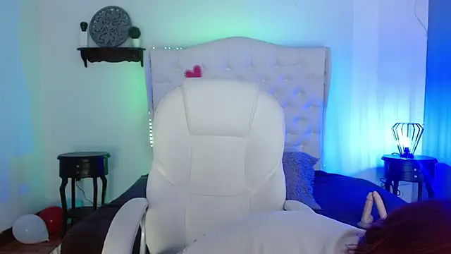 elena detroya online show from 02-13-25, 12:54