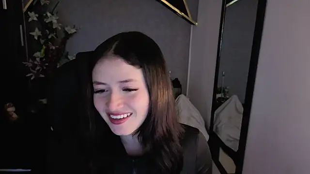 almma shy online show from 11-05-25, 01:44