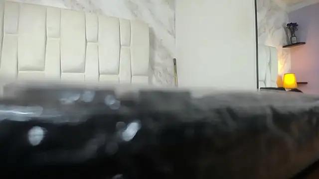 Naughty Kittenm online show from 02-14-25, 10:49