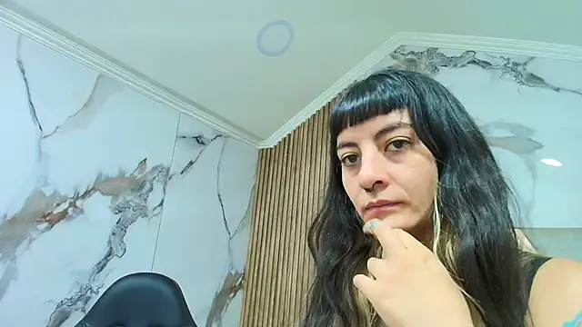 Naughty Kittenm online show from 05-19-26, 11:27