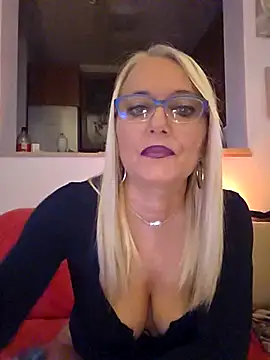 kikkastar online show from 11-02-25, 08:44