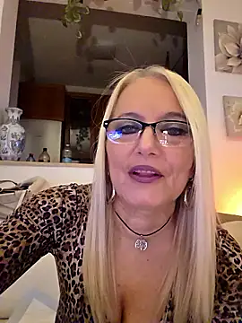 kikkastar online show from 01-16-26, 08:57