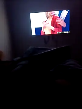 Snapshot of Gabowr1409 chatting on 04-14-26, 05:41 Gabowr1409 online show from 04-14-26, 05:41