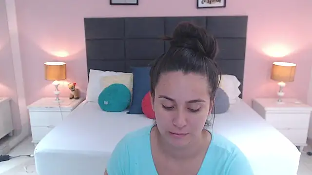 MadisonJenner online show from 01-22-25, 02:46