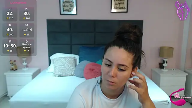 MadisonJenner online show from 09-28-25, 11:48