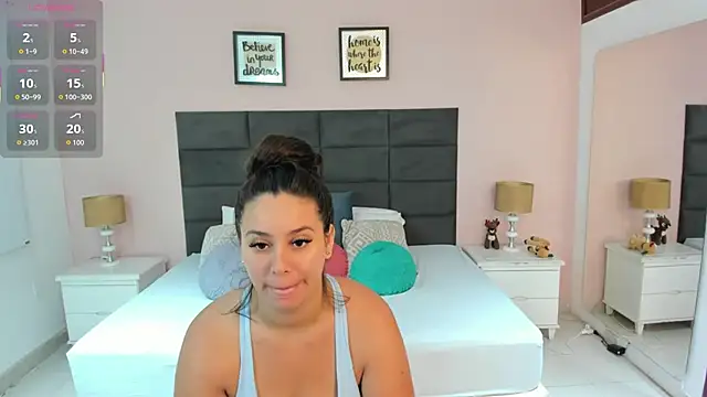 MadisonJenner online show from 11-23-25, 11:10