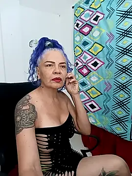 freyadevil333 online show from 10-25-25, 01:07