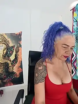 freyadevil333 online show from 11-10-25, 12:59