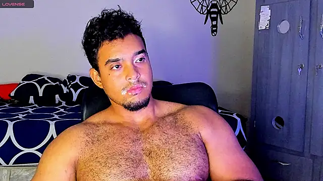 Big furry bear13 online show from 01-31-25, 09:16