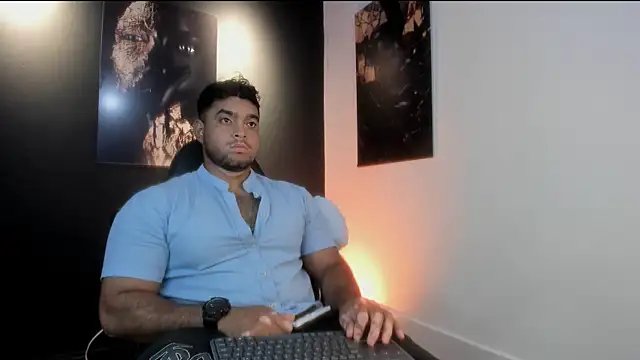 Big furry bear13 online show from 10-25-25, 04:42