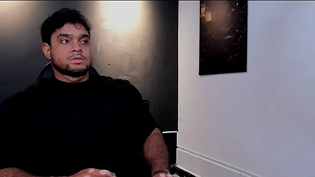 Big furry bear13 online show from 03-18-26, 01:03