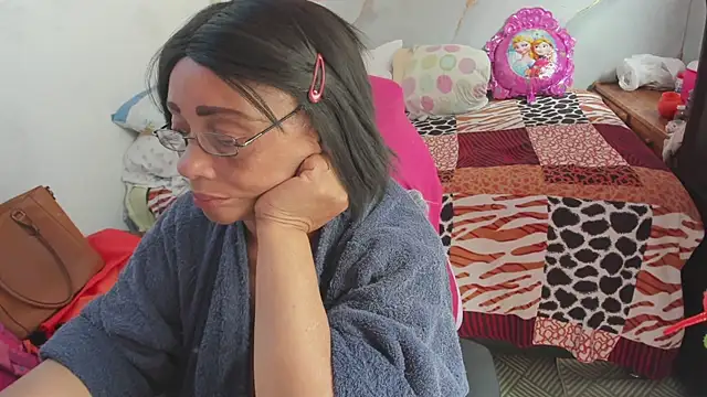 Mrs mommy  online show from 01-31-26, 07:11