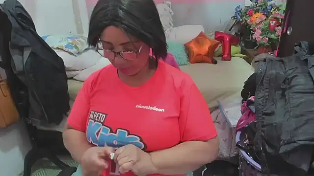 Mrs mommy  online show from 05-04-26, 07:21
