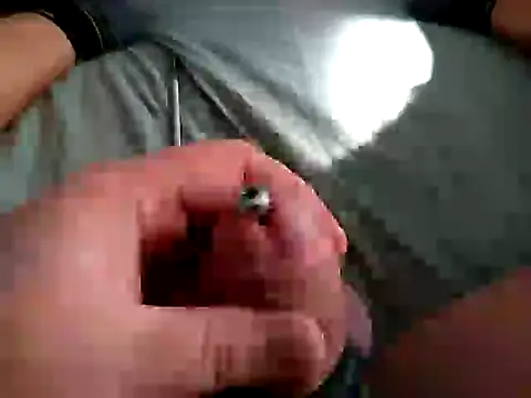Snapshot of monkel12 chatting on 10-23-25, 12:26 monkel12 online show from 10-23-25, 12:26