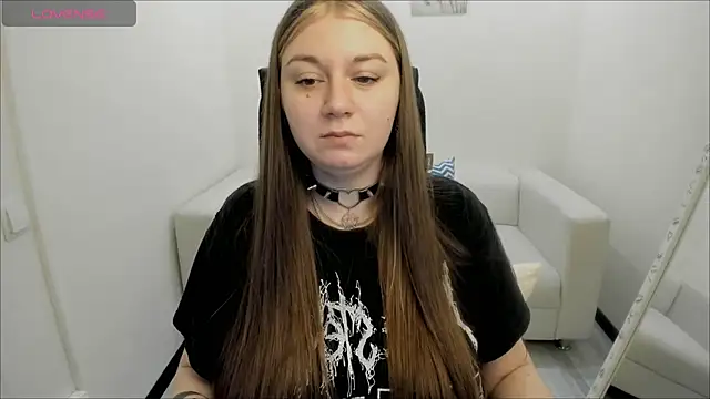 AlisaBacker online show from 12-11-24, 11:19