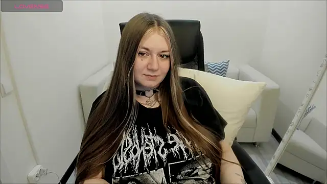 AlisaBacker online show from 12-11-24, 02:22