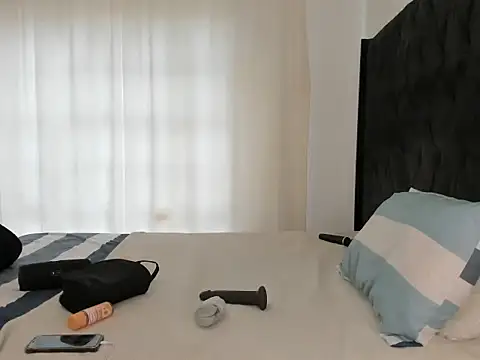 Ass-Queen online show from 11-18-25, 08:19