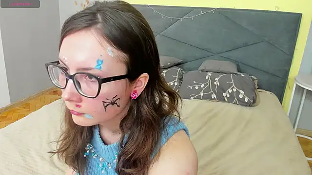 OliviaTurnery online show from 01-08-26, 01:57