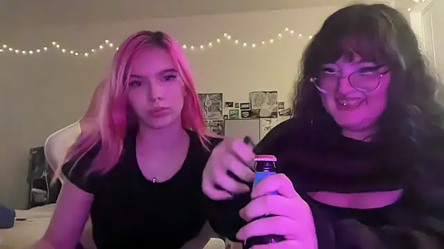 xKittyKat online show from 01-07-26, 03:31