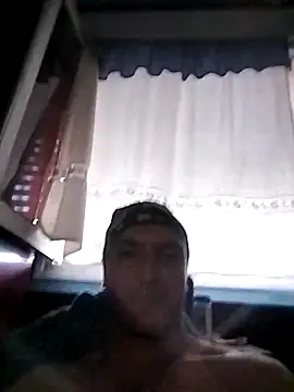 Snapshot of EmeEme11 chatting on 01-26-25, 10:12 EmeEme11 online show from 01-26-25, 10:12
