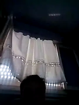 Snapshot of EmeEme11 chatting on 01-28-25, 10:23 EmeEme11 online show from 01-28-25, 10:23