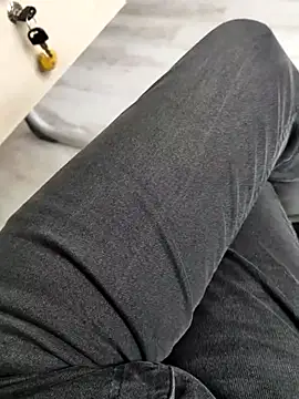 Snapshot of ertance40 chatting on 02-12-25, 09:42 ertance40 online show from 02-12-25, 09:42