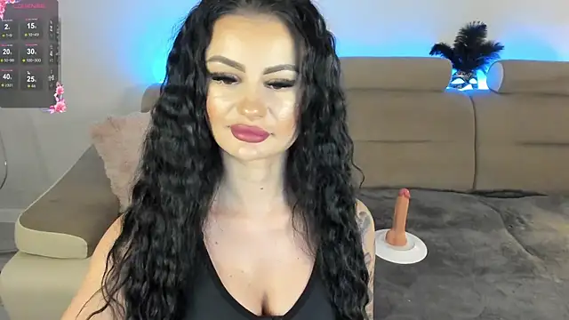 Ranyia1 online show from 12-10-24, 06:33