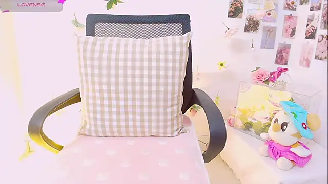 Embez-Damdang online show from 12-18-24, 03:33